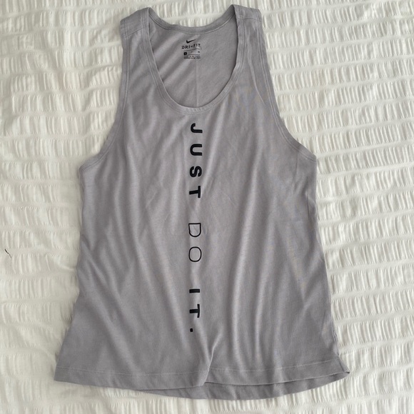 Nike&adidas workout top bundle - Picture 3 of 4